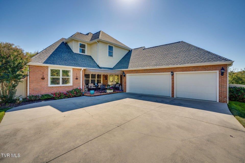 Photo #37: 507 Oliver Approach 