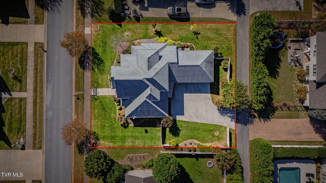 Photo #47: 507 Oliver Approach 