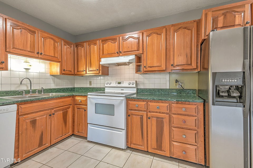 Photo #24: 1406 Ben Gamble Road