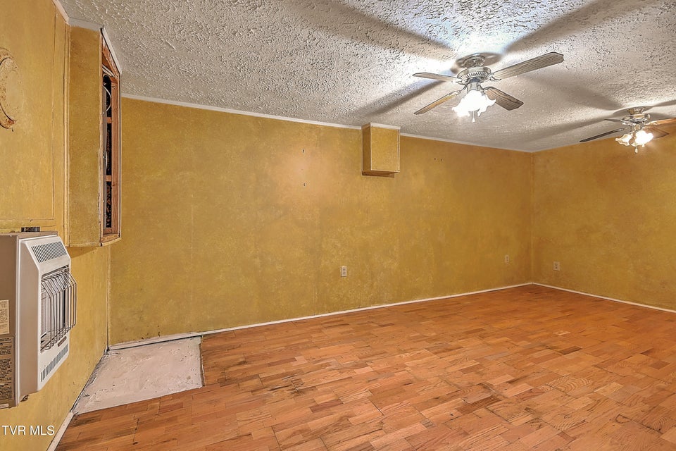 Photo #40: 1406 Ben Gamble Road