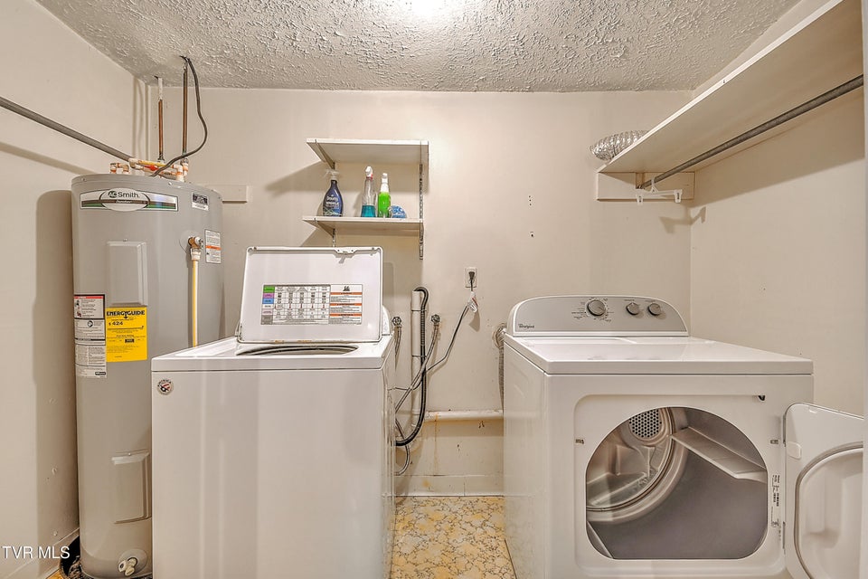 Photo #46: 1406 Ben Gamble Road