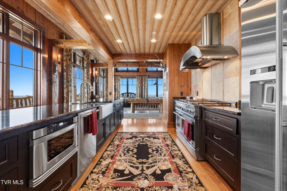 Photo #21: V6 Sun Shine Nvno 