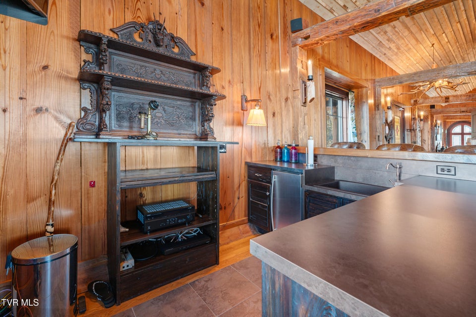 Photo #22: V6 Sun Shine Nvno 