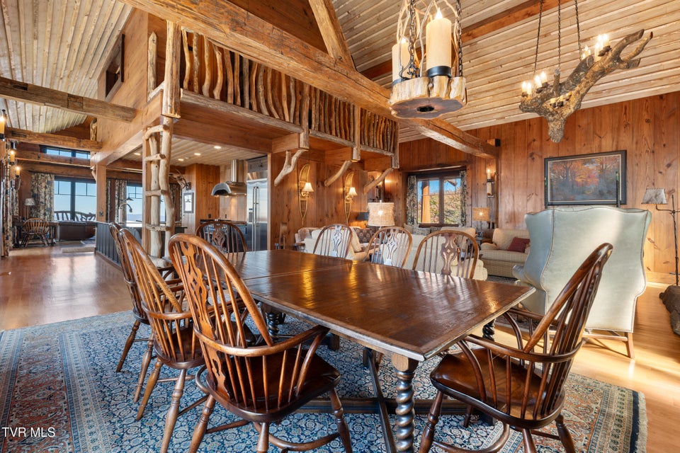 Photo #24: V6 Sun Shine Nvno 