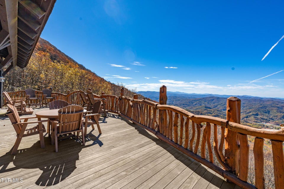 Photo #26: V6 Sun Shine Nvno 