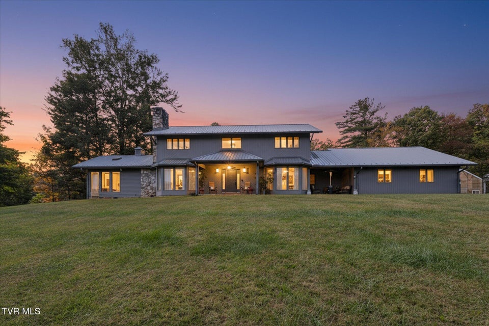 Photo #2: 120 Scott Lane