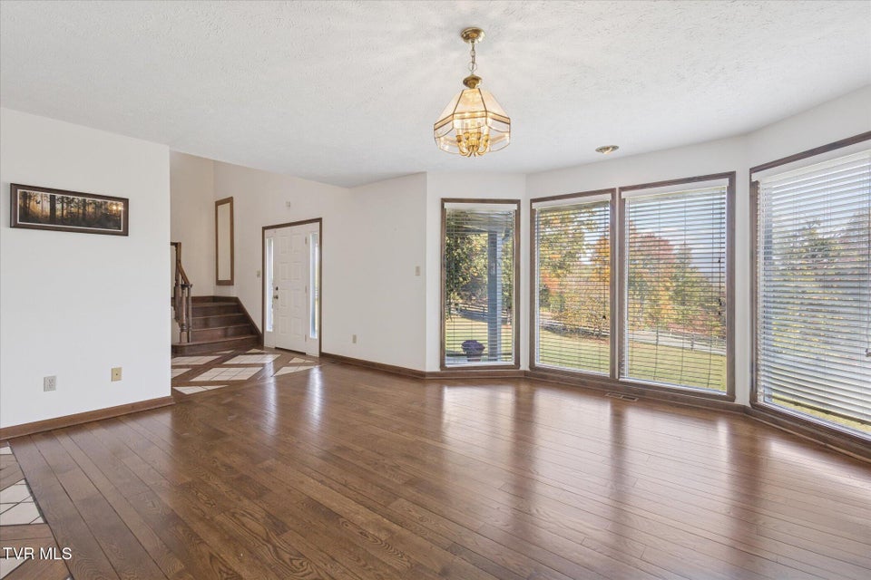 Photo #11: 120 Scott Lane