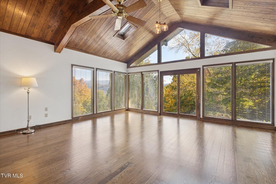 Photo #12: 120 Scott Lane