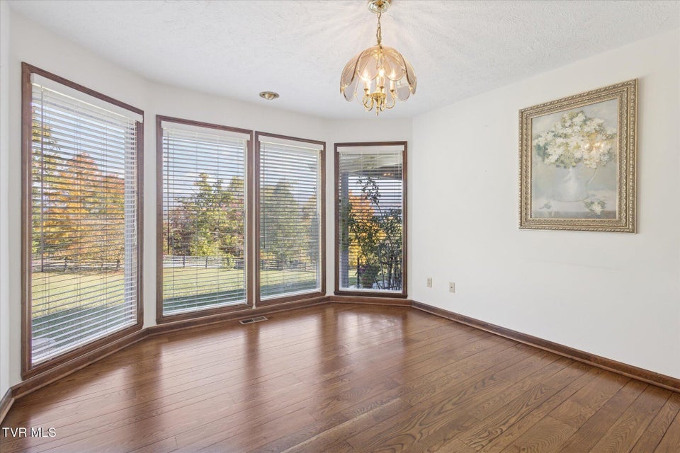 Photo #19: 120 Scott Lane