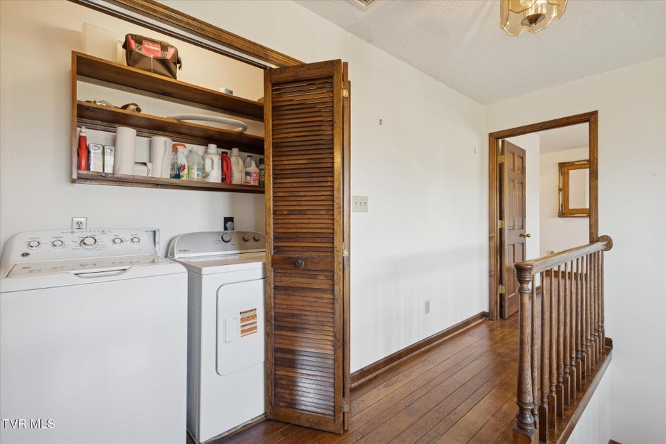 Photo #25: 120 Scott Lane