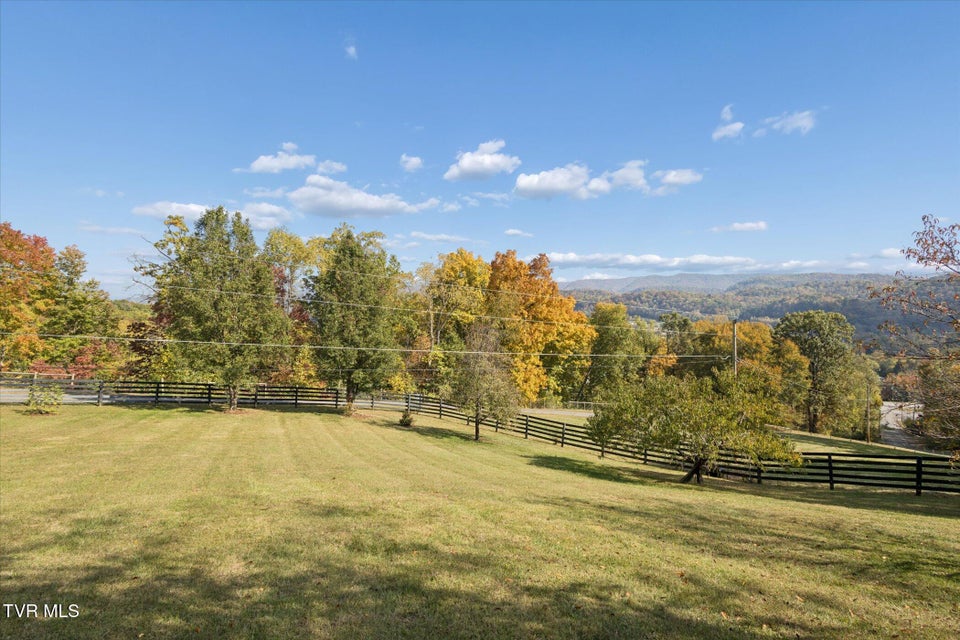 Photo #47: 120 Scott Lane