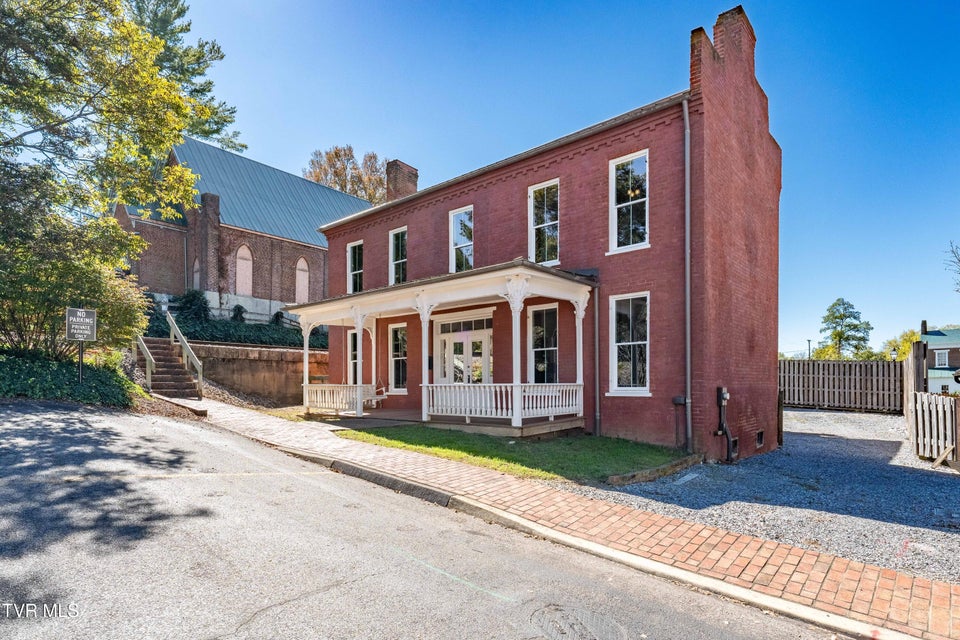 Photo #87: 120 Cherokee Street