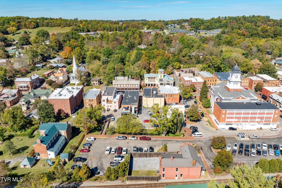 Photo #61: 120 Cherokee Street