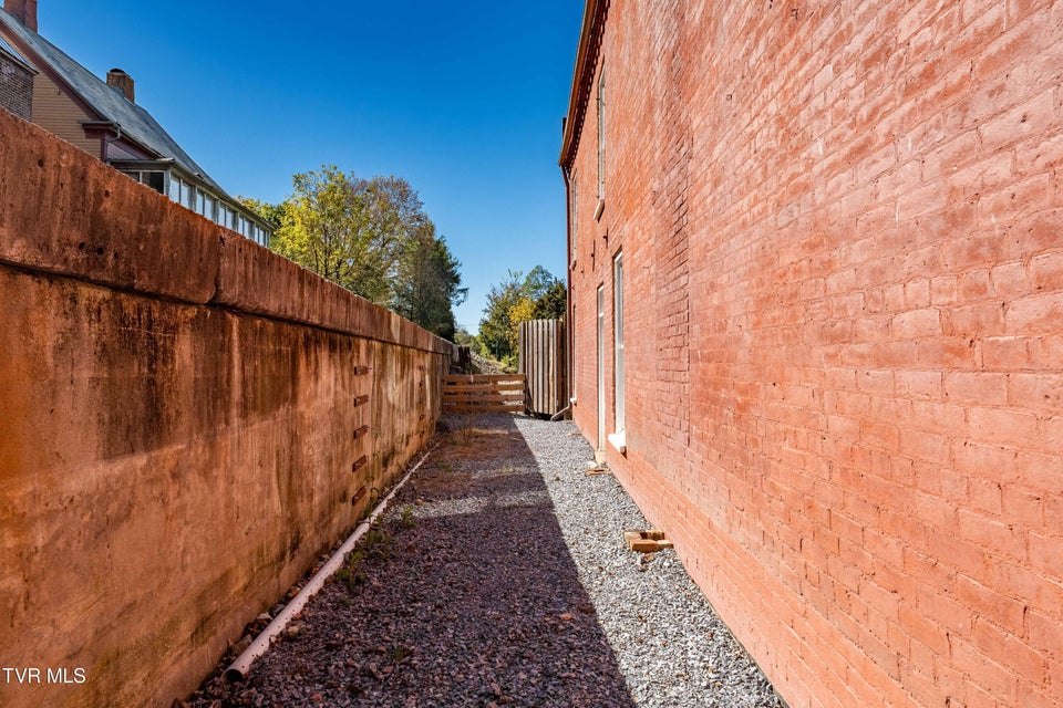 Photo #85: 120 Cherokee Street