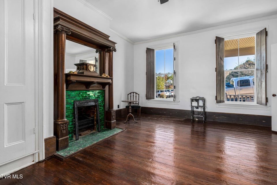 Photo #14: 120 Cherokee Street