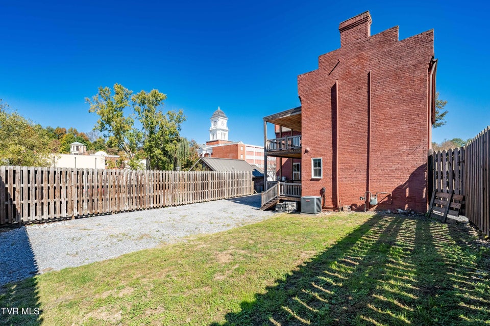 Photo #94: 120 Cherokee Street