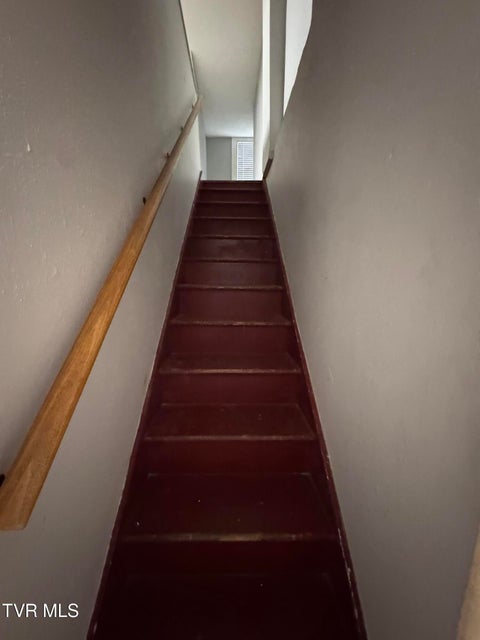 Photo #29: 705 Lehigh Street
