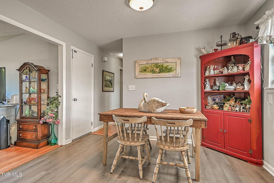 Photo #12: 95 Britton Avenue