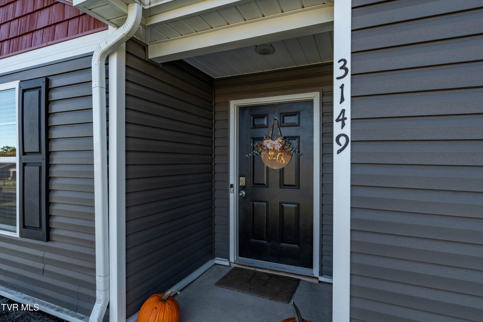 Photo #10: 3149 Phillips Way