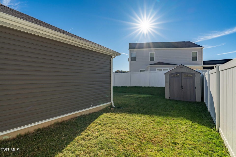 Photo #11: 3149 Phillips Way