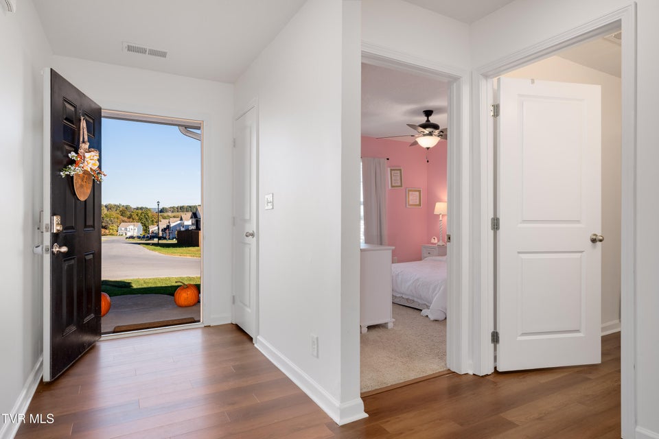 Photo #18: 3149 Phillips Way