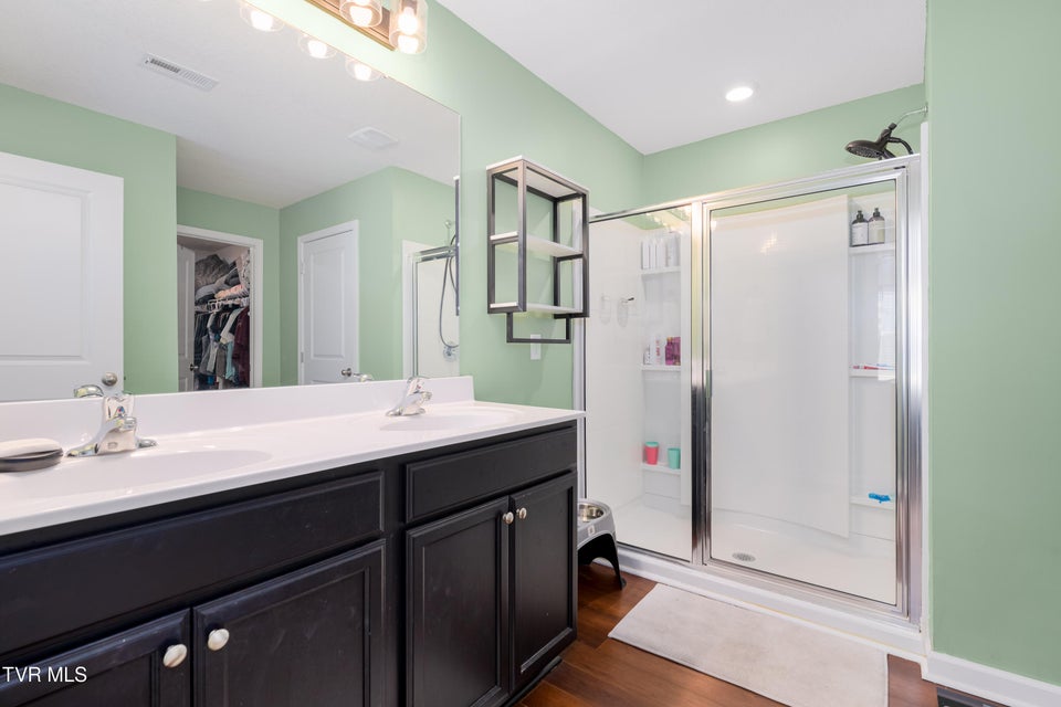 Photo #6: 3149 Phillips Way