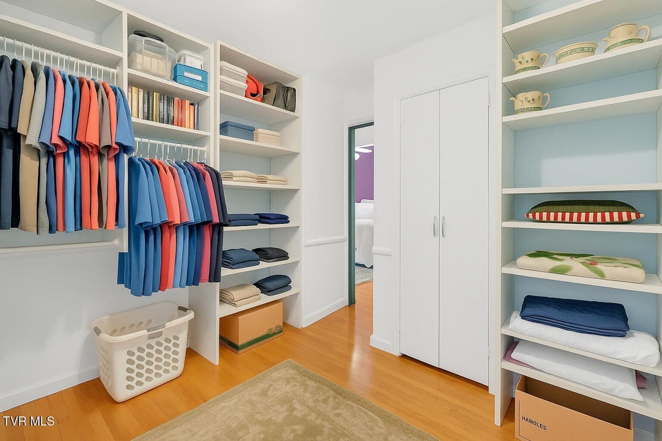 Photo #13: 1420 Belmont Drive