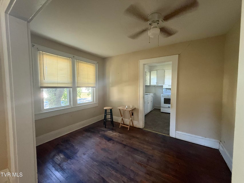 Photo #4: 1529 Central Street