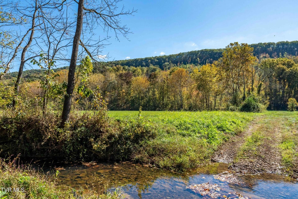 Photo #37: 3546 Goshen Valley Road