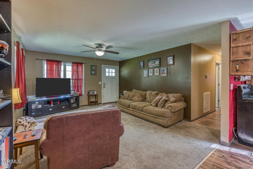 Photo #7: 318 Wayne Laws Road