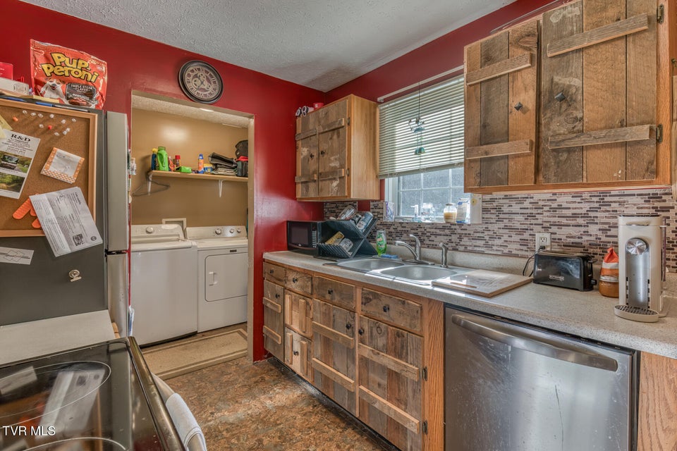 Photo #9: 318 Wayne Laws Road