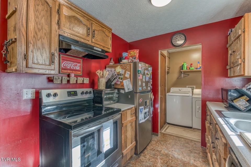 Photo #10: 318 Wayne Laws Road