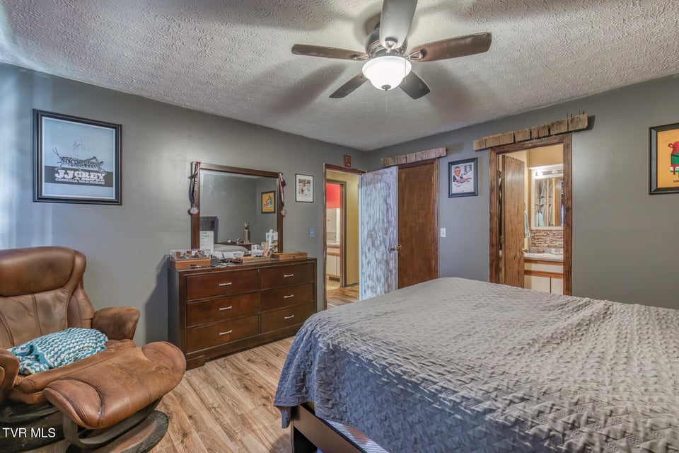 Photo #12: 318 Wayne Laws Road