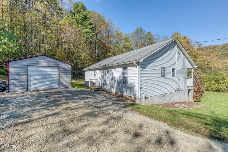 Photo #22: 318 Wayne Laws Road