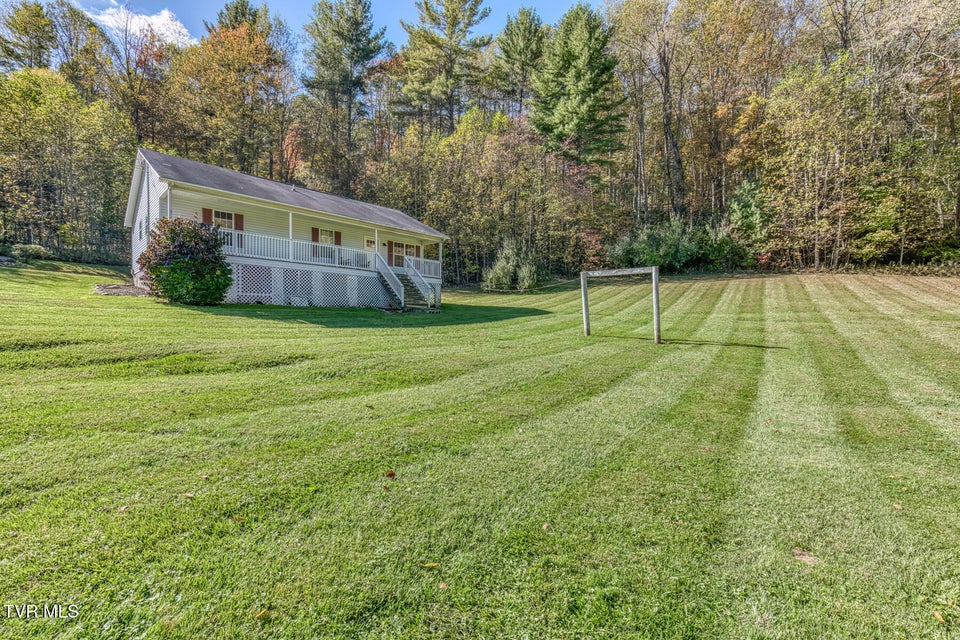 Photo #25: 318 Wayne Laws Road