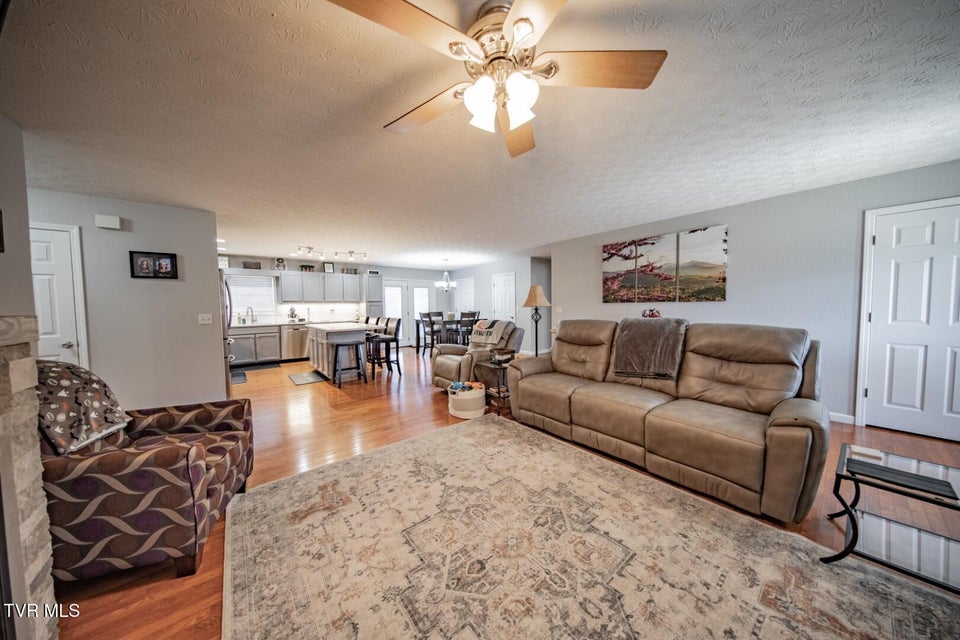 Photo #11: 1114 Caleb Ln 