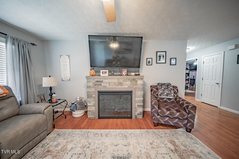 Photo #12: 1114 Caleb Ln 