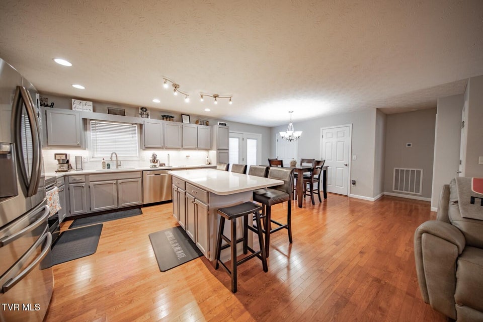 Photo #13: 1114 Caleb Ln 