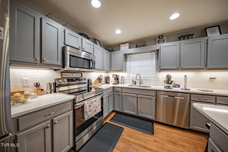 Photo #15: 1114 Caleb Ln 