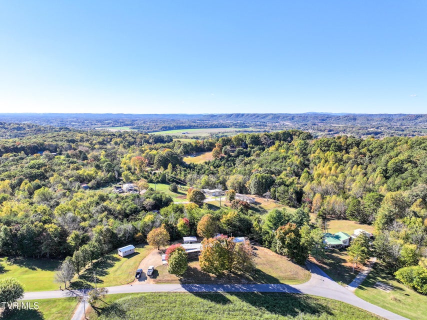 Photo #2: 885 Anderson Loop