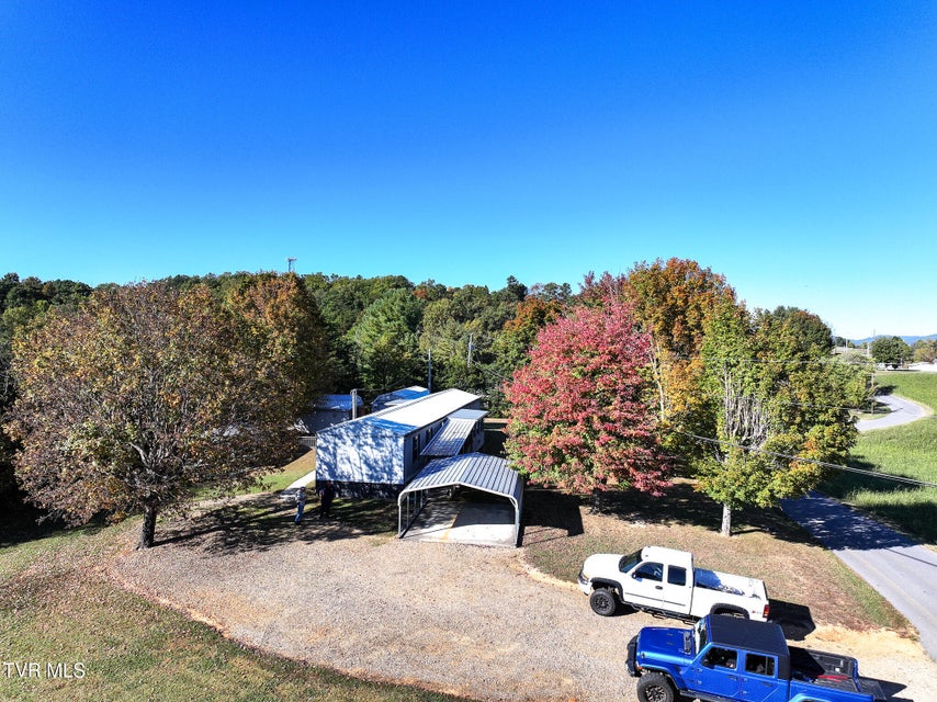 Photo #29: 885 Anderson Loop