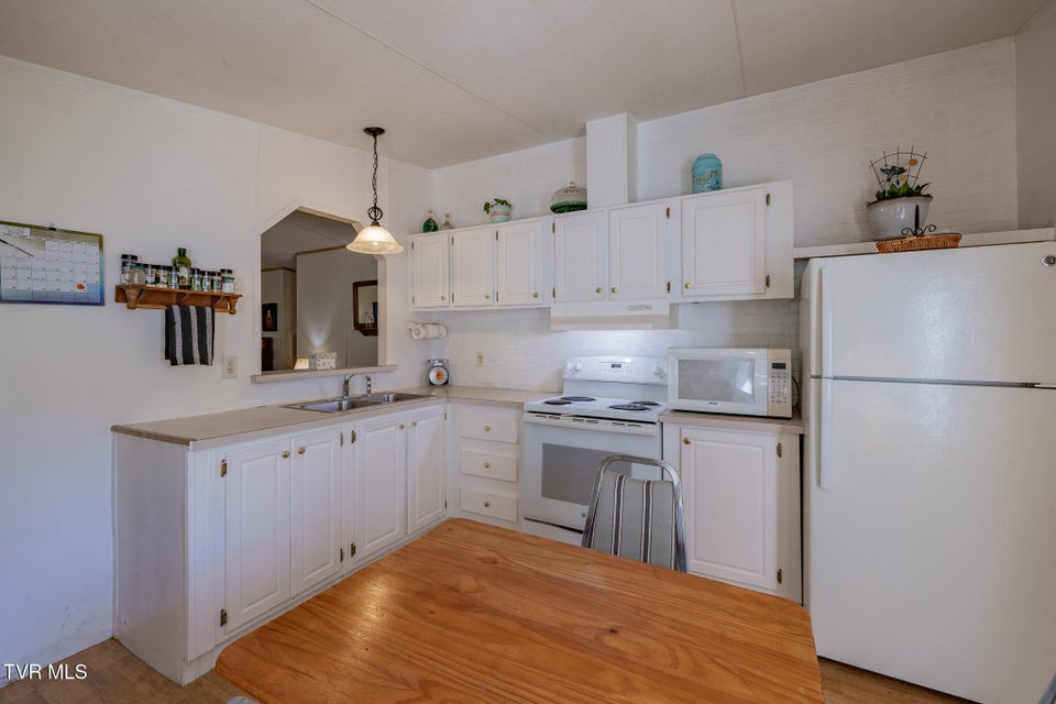 Photo #9: 750 Gass Memorial Road