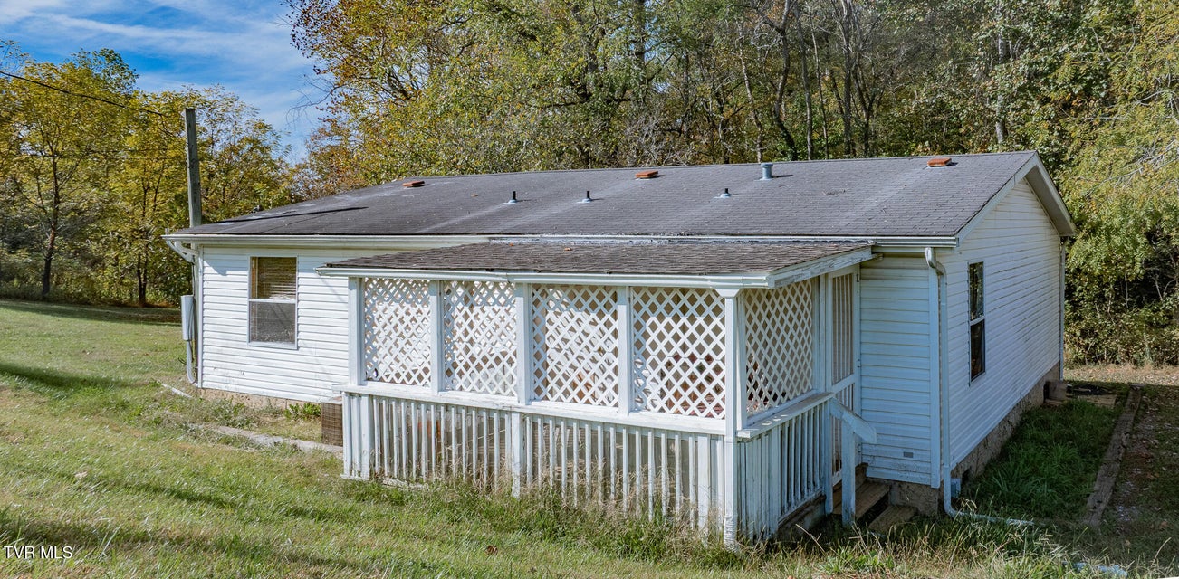 Photo #26: 750 Gass Memorial Road