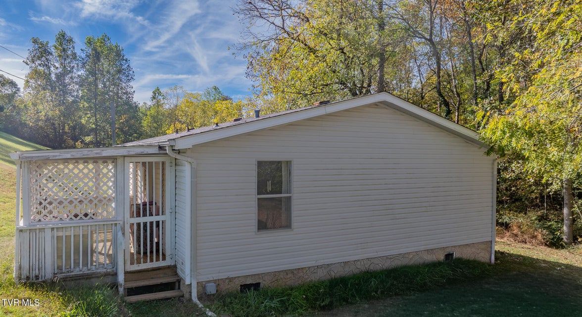 Photo #27: 750 Gass Memorial Road