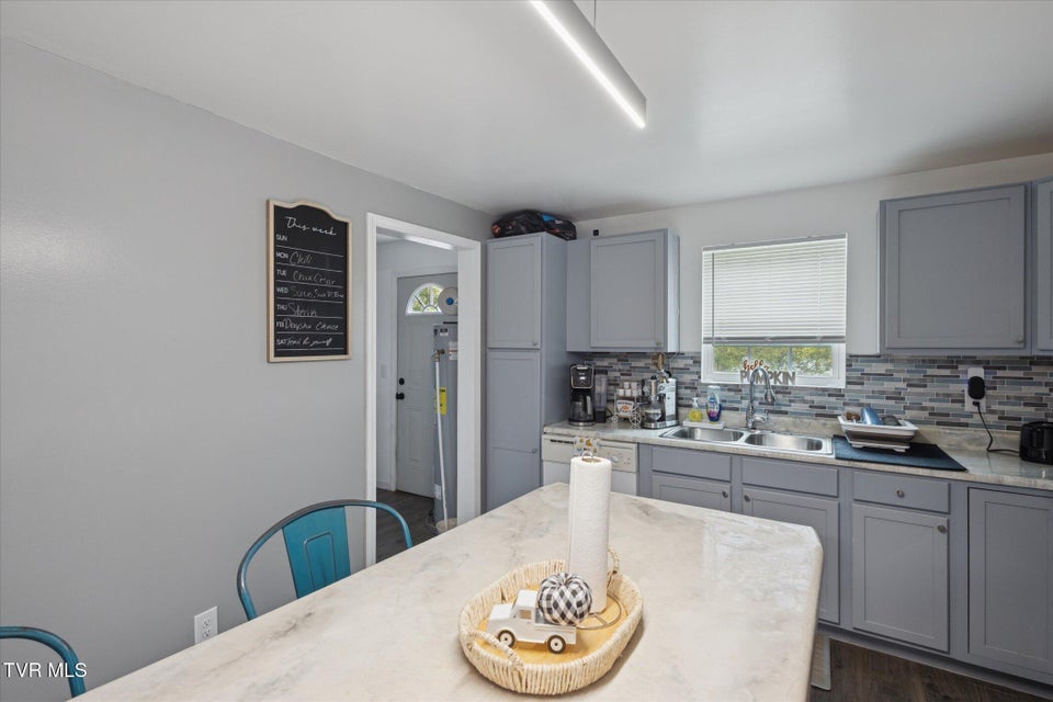 Photo #13: 211 Home Street