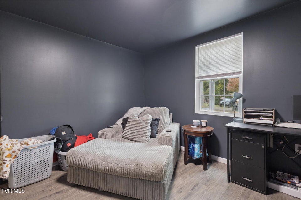 Photo #18: 211 Home Street