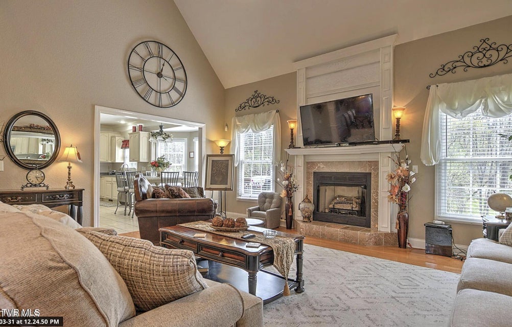 Photo #8: 128 Southridge Drive