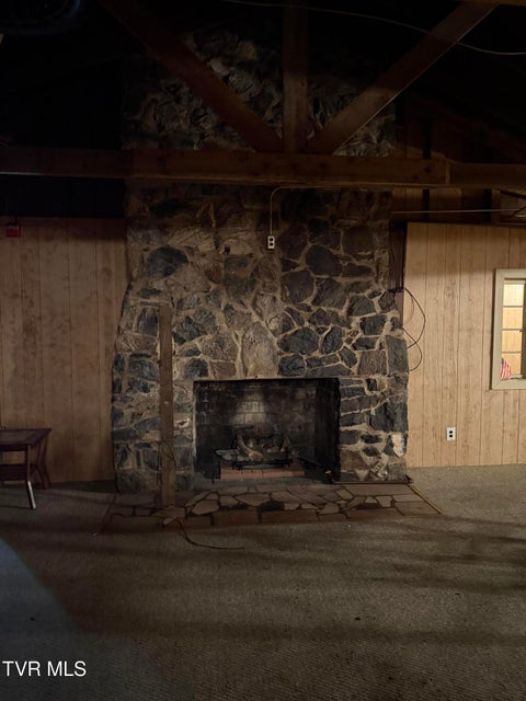 Photo #48: 1801 Lakeview Dr Drive