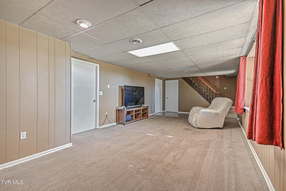 Photo #37: 377 Carlton Road