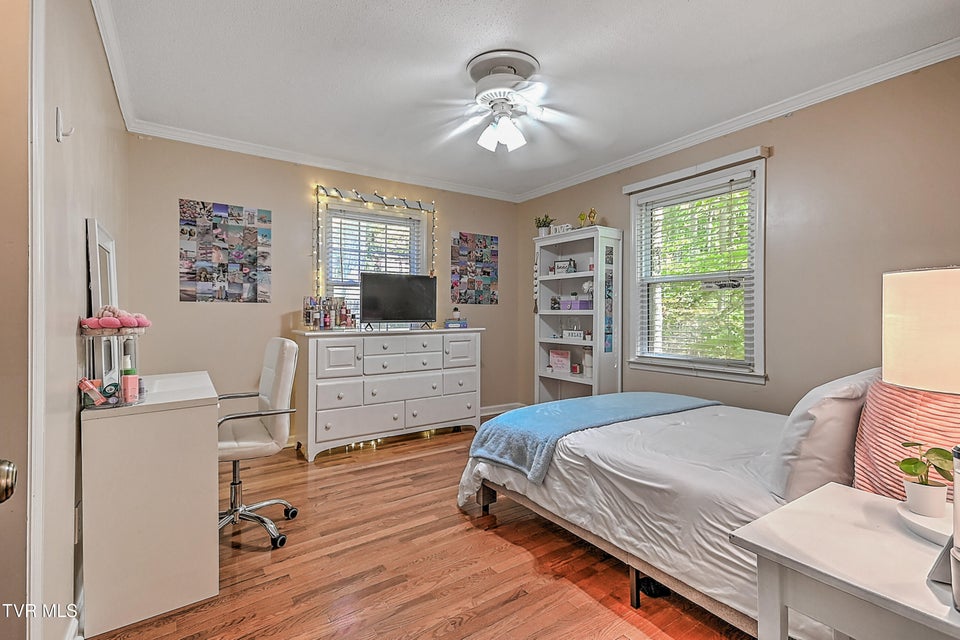 Photo #28: 377 Carlton Road